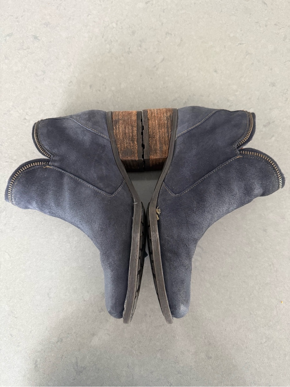 Born Vintage Blue Suede Ankle Booties with Side Zip Size 8 - Picture 6 of 10